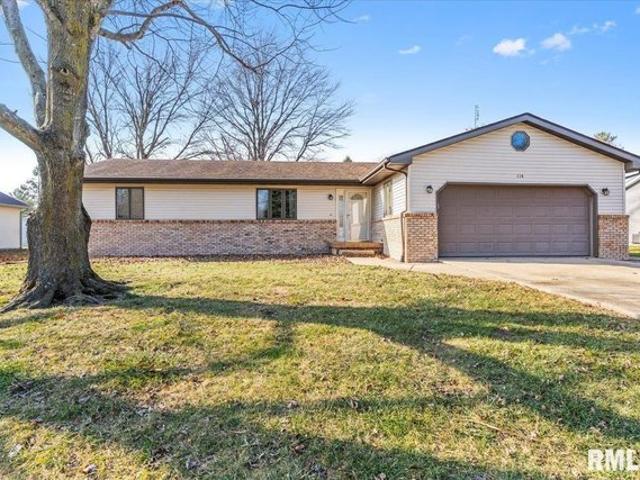 House for sale in Farmersville, Illinois