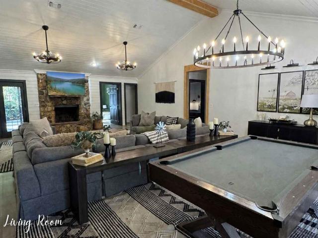 House for sale in Hochatown, Broken Bow