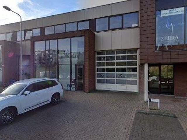 Bedrijfspand te huur in Ijmuiden, Noord Holland