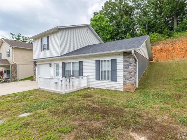 House for sale in Poplar Bluff, Missouri