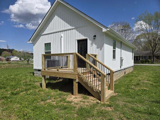House for sale in Waverly House for sale in Waverly