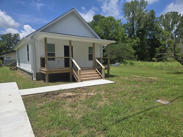House for sale in Waverly