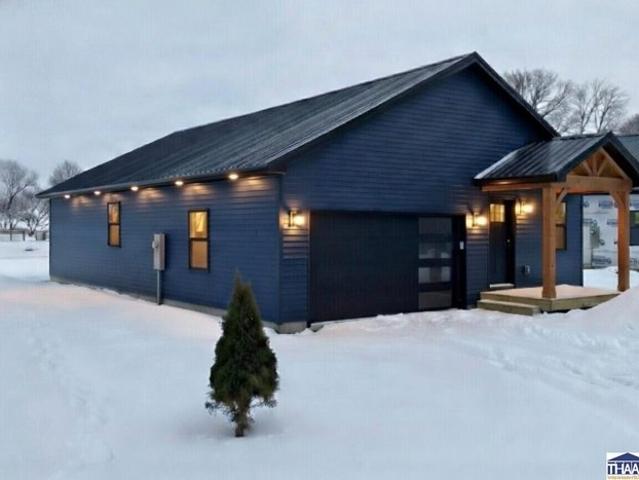 House for sale in Farmersburg, Indiana