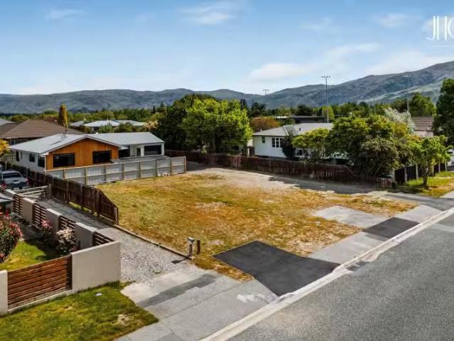 House for sale in Otakou
