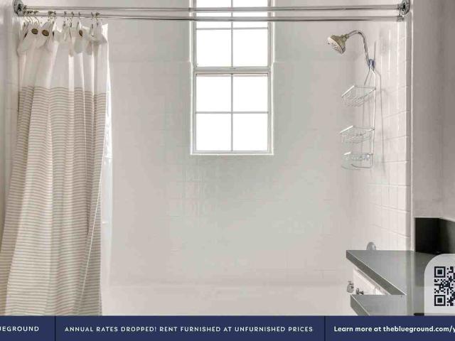 Apartment for rent in Canoga Park, California