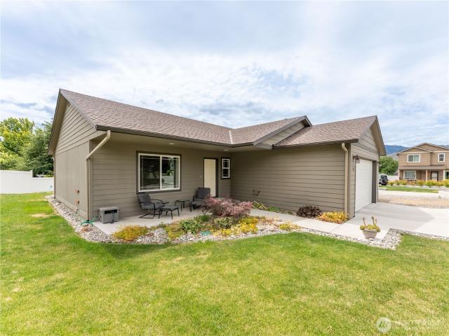 House for sale in East Wenatchee