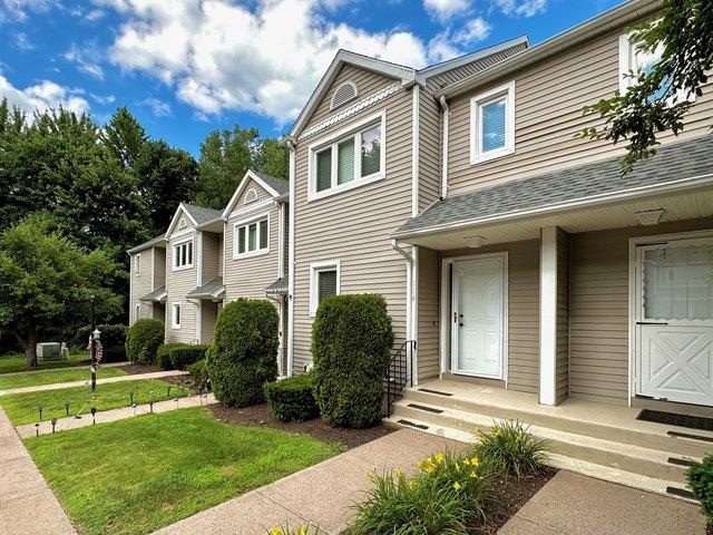 Condo for rent in Windsor Locks, Connecticut