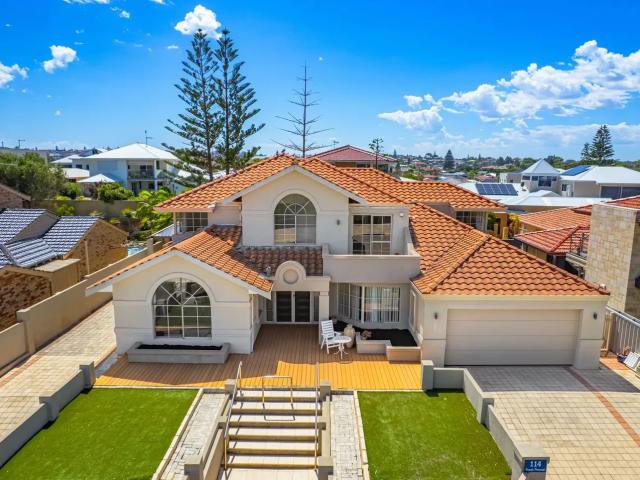 Apartment for rent in Mullaloo, Western Australia