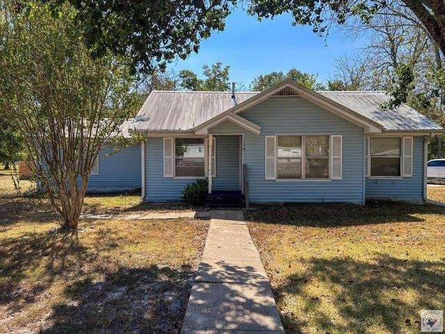 House for sale in Annona, Red River County