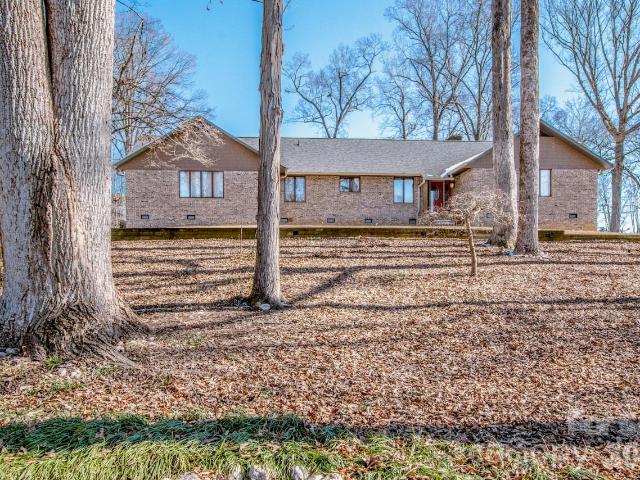 House for sale in Mount Holly, North Carolina