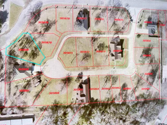 Land for sale in Henderson, Texas