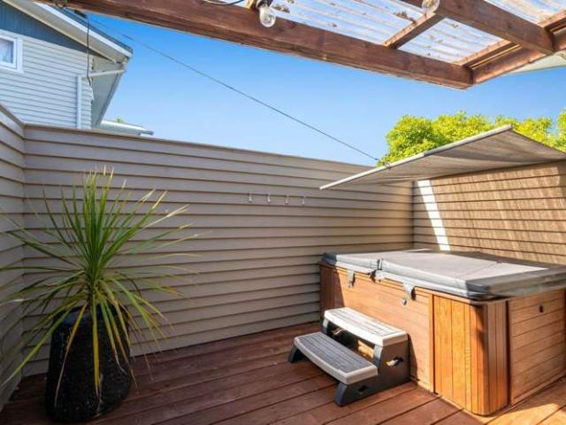 House for rent in Wairau Valley