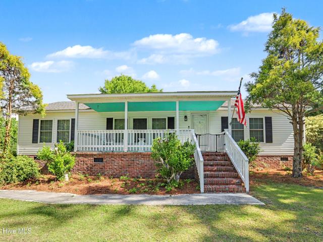House for sale in Hampstead, North Carolina