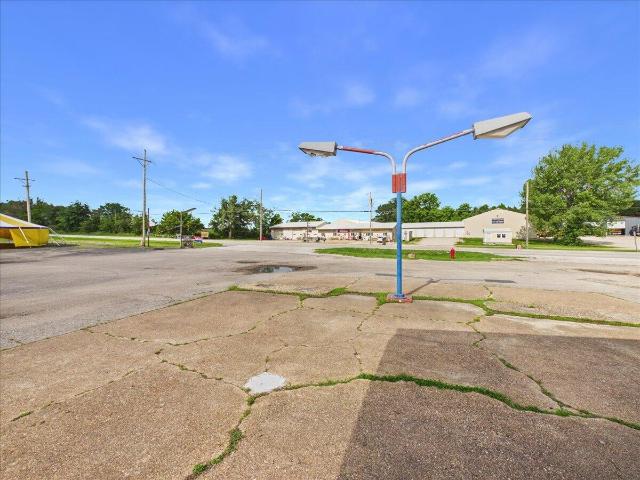 Commercial for sale in Urbana, Missouri