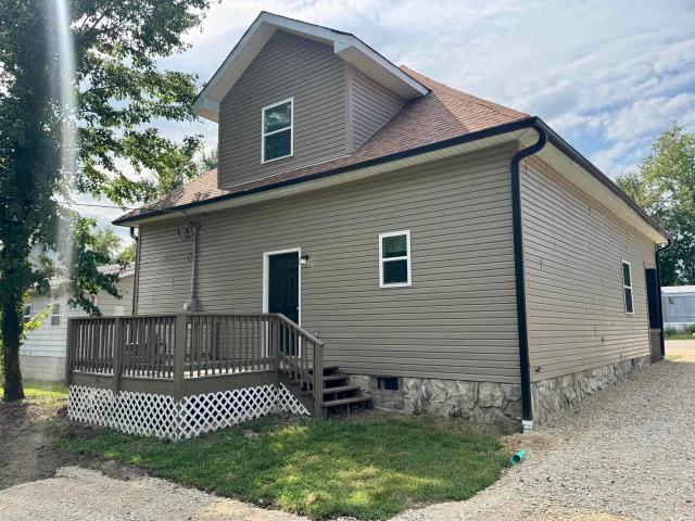 House for sale in Oakland City, Gibson County