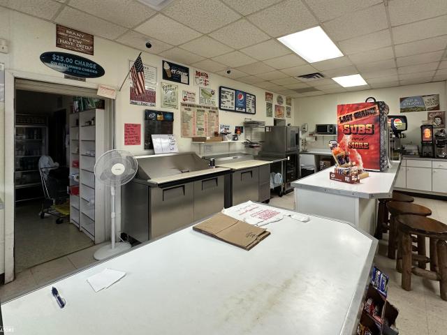 Commercial for sale in Russell, Iowa
