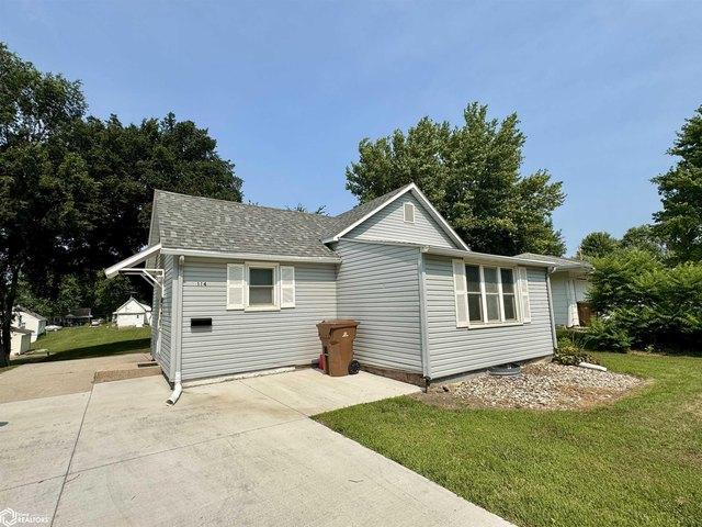 House for sale in Carroll, Iowa