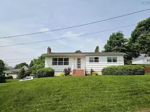 House for sale in New Glasgow, Nova Scotia