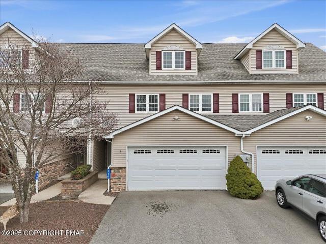 Townhouse for sale in Sciota, Pennsylvania