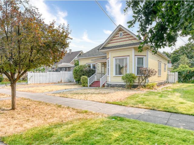 House for sale in Oregonia