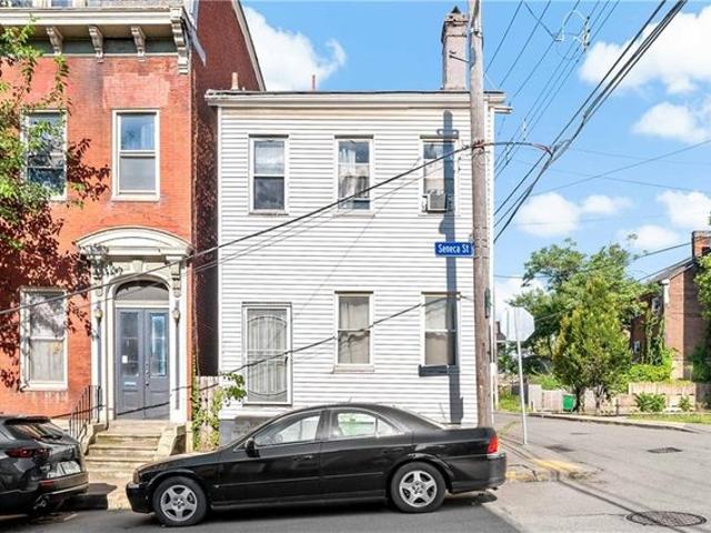 House for sale in Pittsburg, Pennsylvania