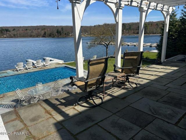 House for sale in Greentown, Pennsylvania