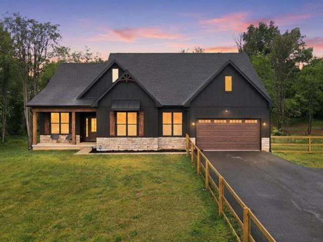 House for sale in Shepherdstown, West Virginia