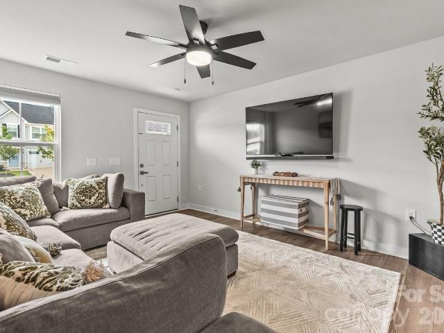 Townhouse for sale in Troutman, North Carolina