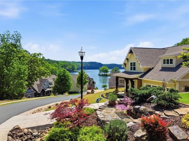 House for sale in Waleska, Cherokee County