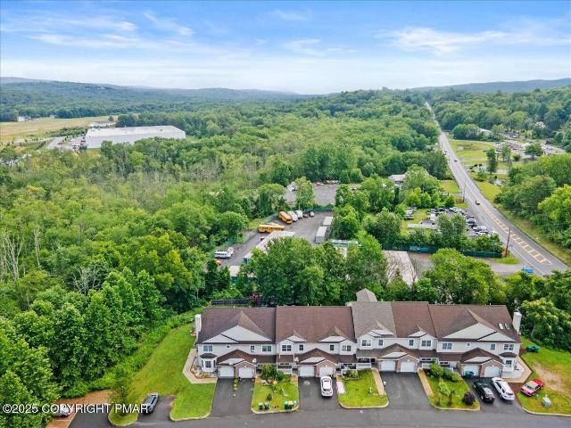 Townhouse for sale in East Stroudsburg Townhouse for sale in East Stroudsburg