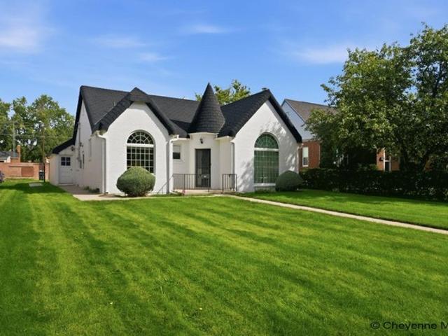House for sale in Cheyenne, Laramie County