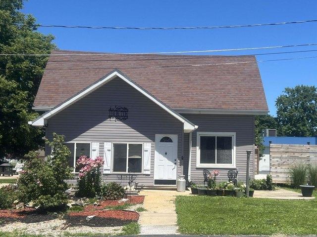 House for sale in Burlington, Indiana