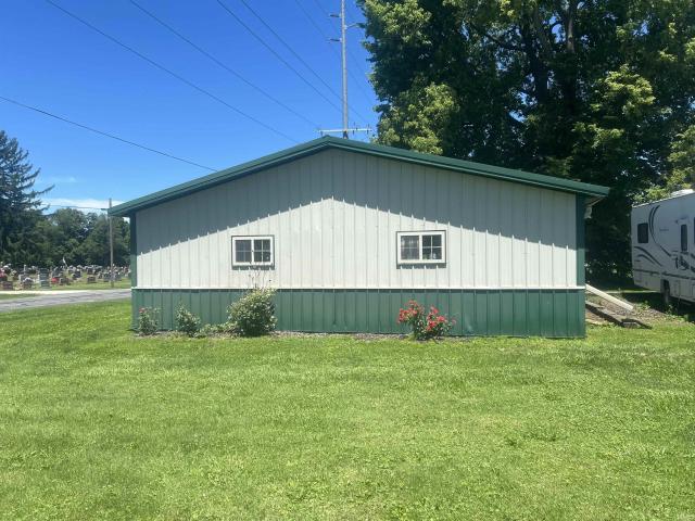 House for sale in Burlington, Indiana