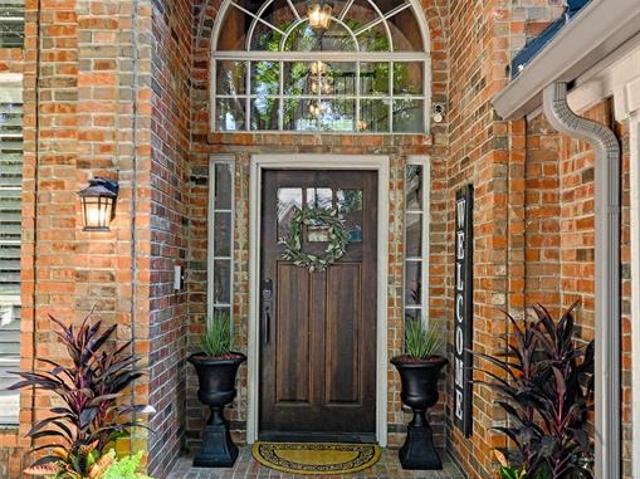 House for sale in The Falls of Westmont, Coppell