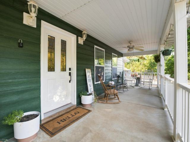 House for sale in Gainesville, Missouri