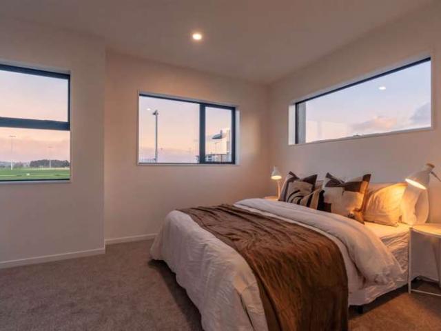 Townhouse for sale in Paremoremo, Oroua County