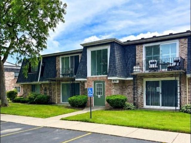 Condo for sale in East Amherst, New York