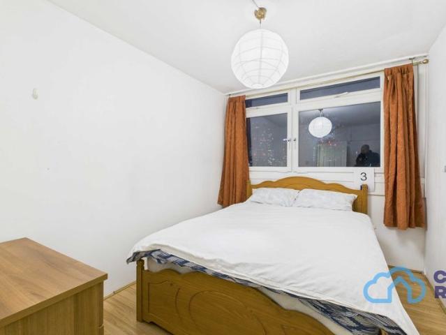 Room for rent in Samuda Estate, Isle Of Dogs