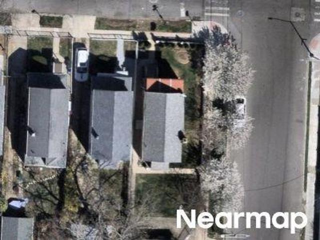 House for sale in Queens, Arverne
