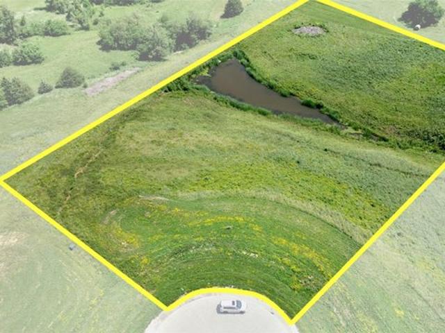 Land for sale in Winterset, Iowa