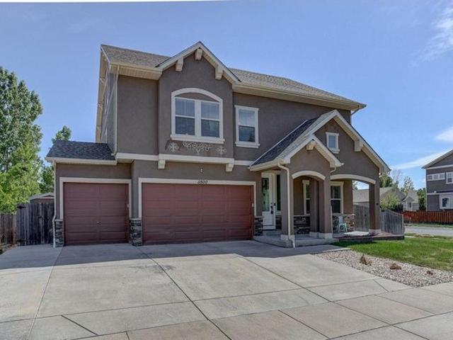 House for sale in Commerce City, Colorado