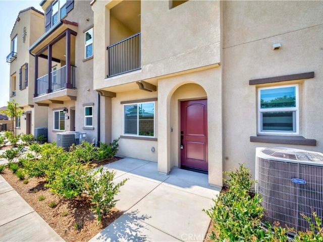 Condo for rent in Artesia