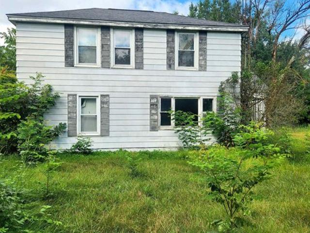 House for sale in Saint Charles, Michigan