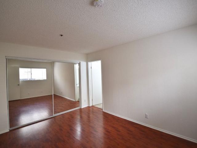 Apartment for rent in Canoga Park, California