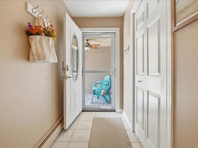 House for sale in Mchenry, Illinois