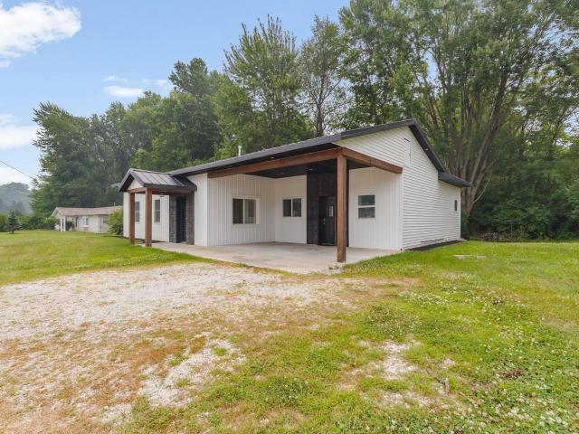 House for sale in North Webster, Indiana