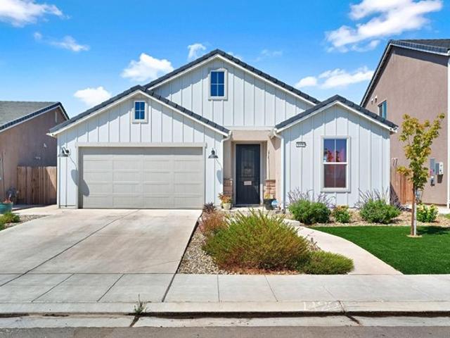 House for sale in Madera, California