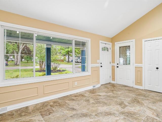House for sale in Waterford, Michigan
