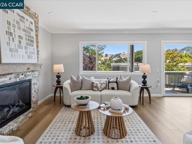 Condo for sale in Walnut Creek, California