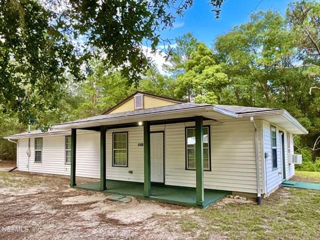 House for sale in Florahome, Florida